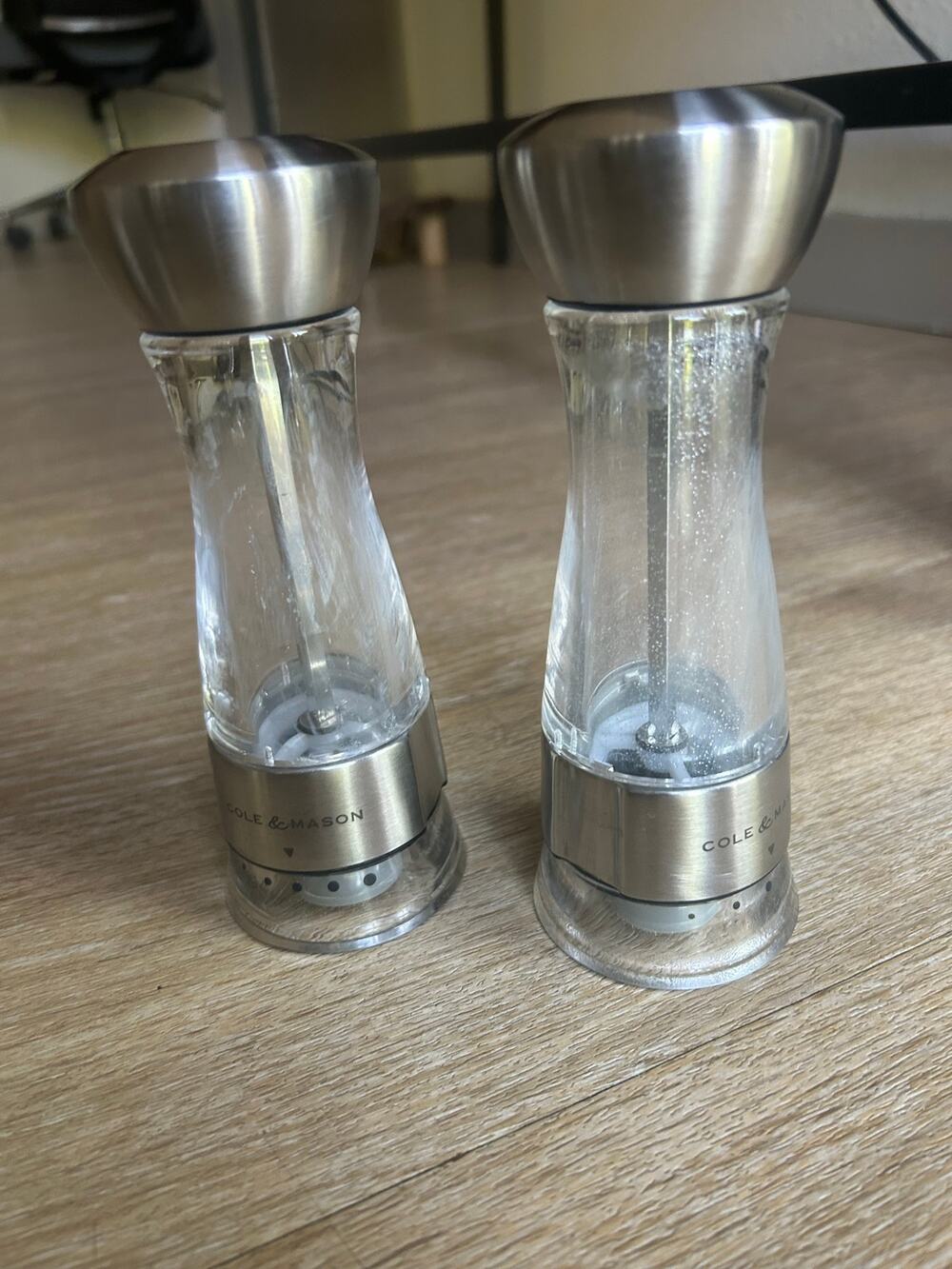 Cole & Mason Derwent Salt and Pepper Grinder Mill Set Stainless Steel gourmet